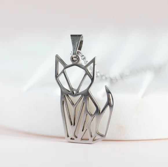 🔹️Sale🔹️2/$30 - Geometric Cat Necklace - Only 1 left! - Picture 3 of 8